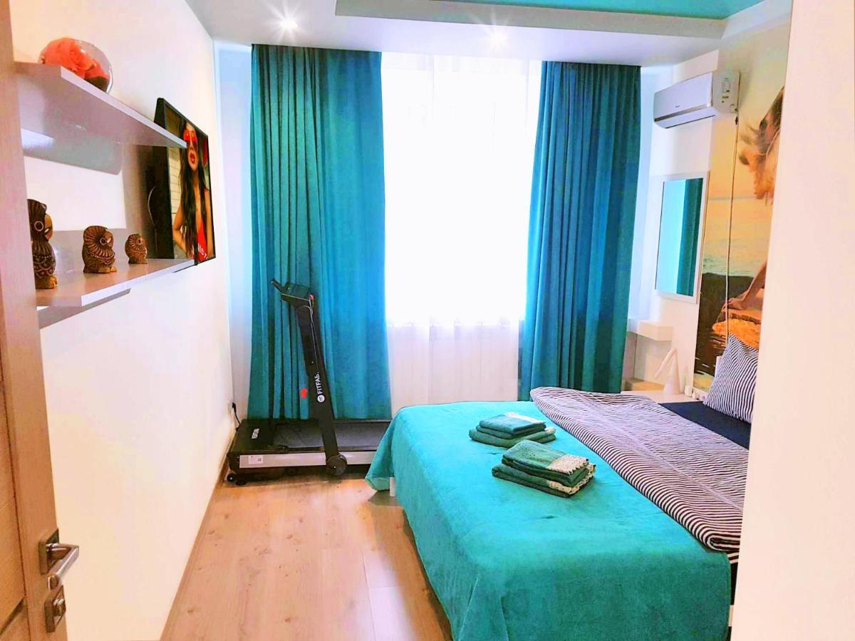 Big Jacuzzi , Sauna , Khreshchatyk Apartments Киев Экстерьер фото