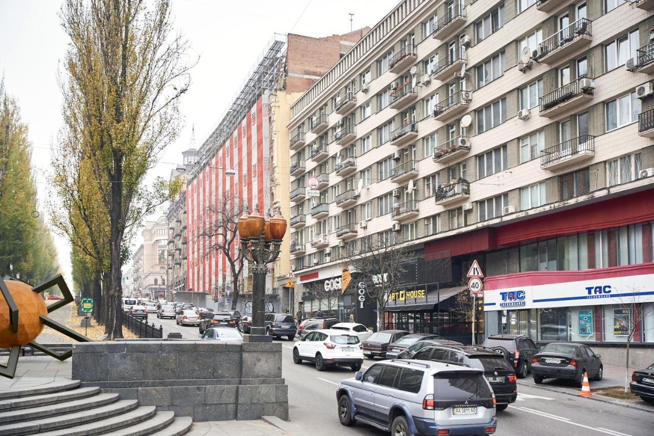 Big Jacuzzi , Sauna , Khreshchatyk Apartments Киев Экстерьер фото